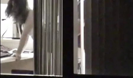 Crnka je sisala penis retro movie xxx i dobro se jebala