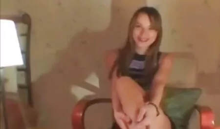 Anastasia ima vrlo raskošne sise retro sex xxx