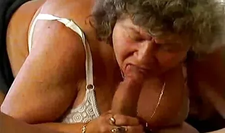 Bruna s velikim sisama sisa i vintage retro xxx jebe se