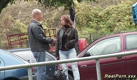 Ogromne sise Amy Andersen preplavljene su toplom spermom vintage sex cinema