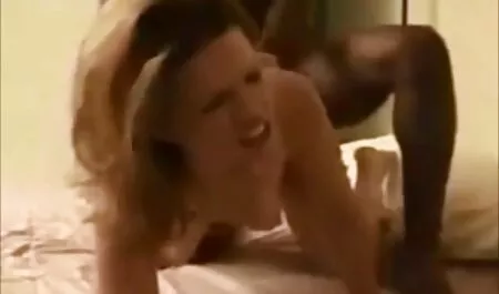 Mule bodove jebe vintage porn cinema jedna drugu s velikim penisom