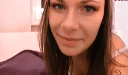 Ljubav potiče prljave maštarije među ruskim studentima vintage porno films