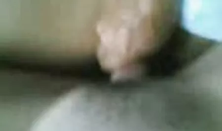 Slatka plavuša voli se regi porno filmek jebati u analčiku