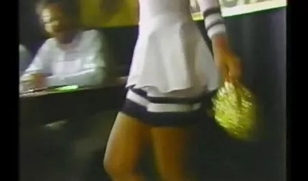 Prekrasan, seksi par usamljen za nježan vintage porno films i romantičan seks