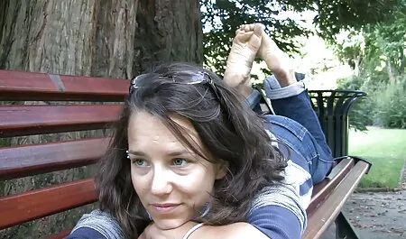 Debeo muškarac prst vintage porno films na kameri