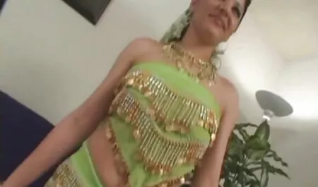 Zrela tetka voli moj vintage porn cinema kurac i sisa i liže