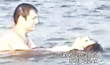 Seksi indijska baba i oralno retro porno muvis milovanje