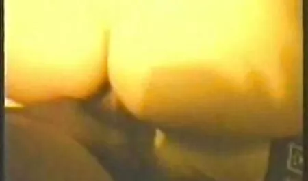 Plavokosa classic porn filme s velikim grudima bolje je gurati kurac nego sisati ga