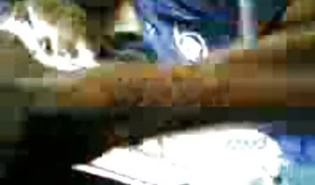 Dva prljava graditelja zabavljaju xxx russian vintage se nakon posla